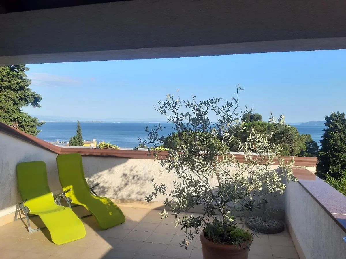 Apartments Stella Opatija 0*,